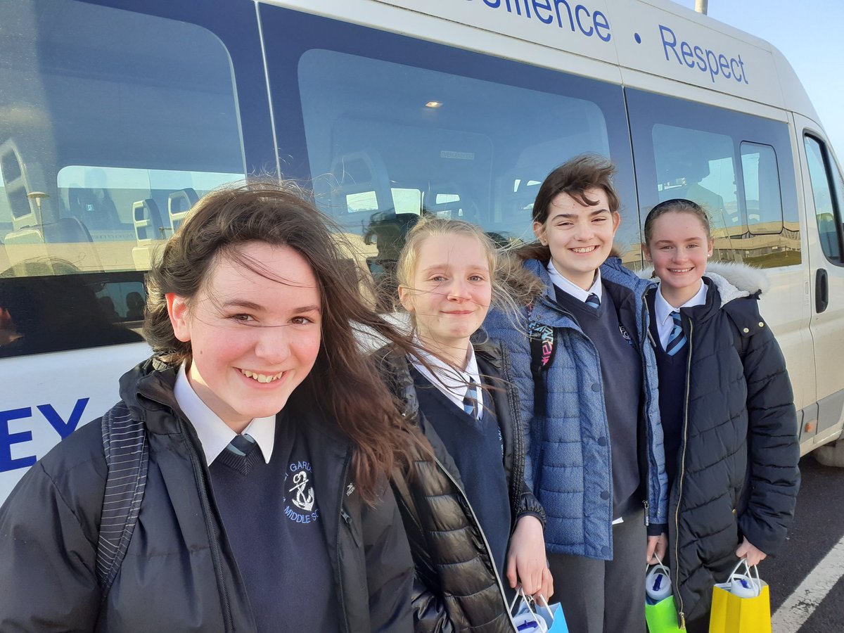 valleygardensnt's tweet image. Well done to Ruby, Maddy, Alex &amp;amp; Amy for the fantastic spirit shown in CyberFirst Girls Competition semi-final today. Thanks to Trevor for lift and our hosts. #vgmscomputing #barefootcomp #STEM #STEMeducation