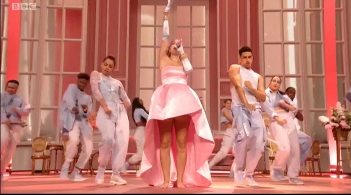 Team Anne Marie tweet media