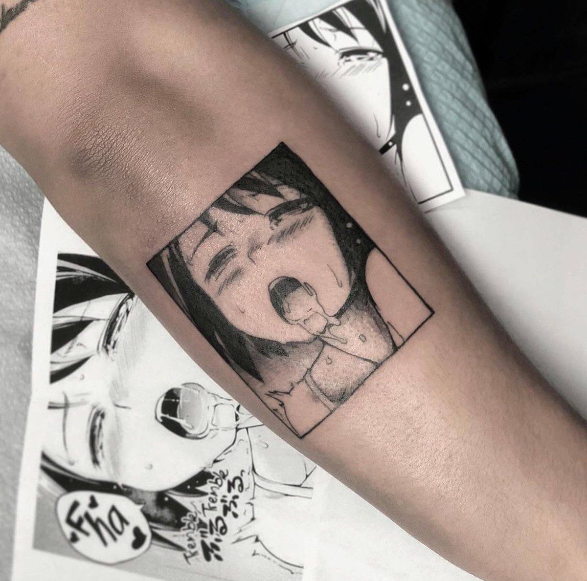 Im getting an ahegao tattoo. 