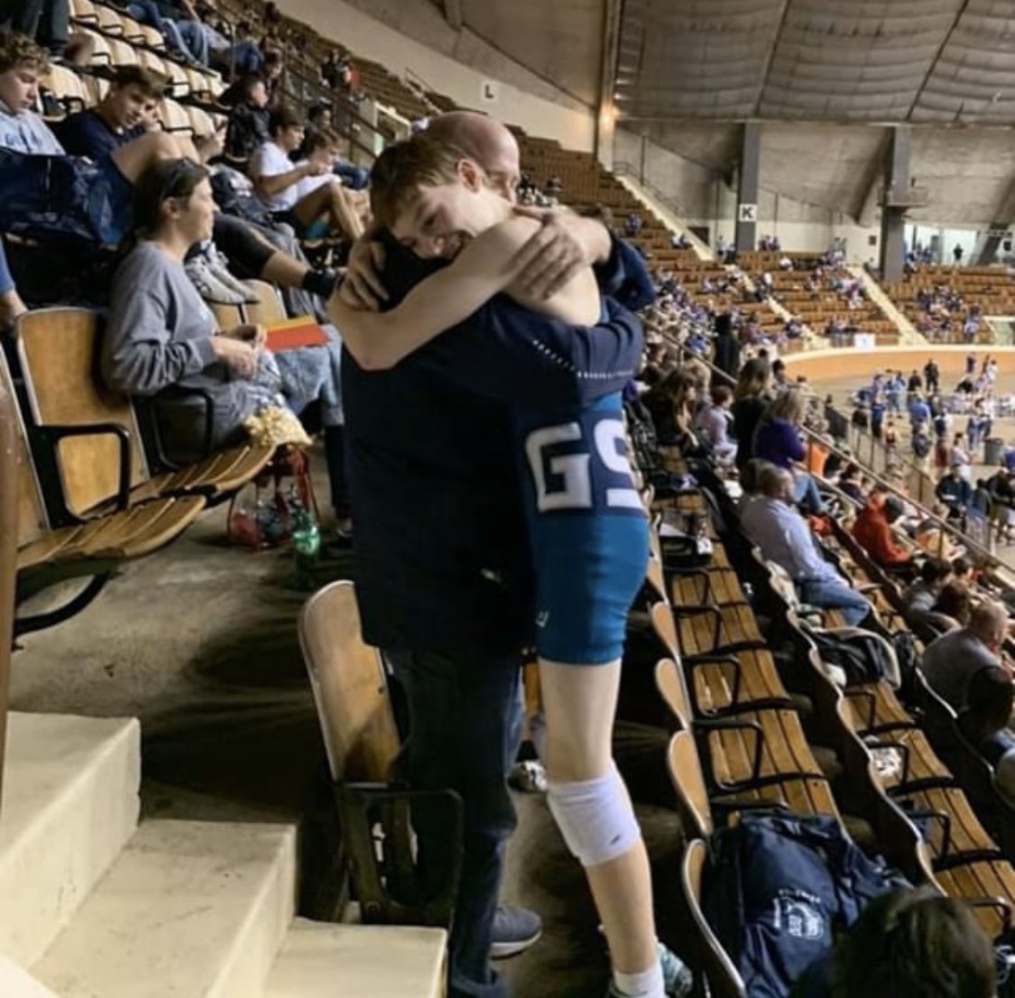 GulfShoresMS's tweet photo. Congratulations to GSMS 8th grader Ethan Sharkey for qualifying for the 6A Alabama State Wresting Finals this weekend! He will go on to compete in Huntsville at the state tournament next weekend with fellow GSHS wrestlers. #RfactorGSMS #GoDolphins #Athletics https://t.co/b6d1jHD6gd