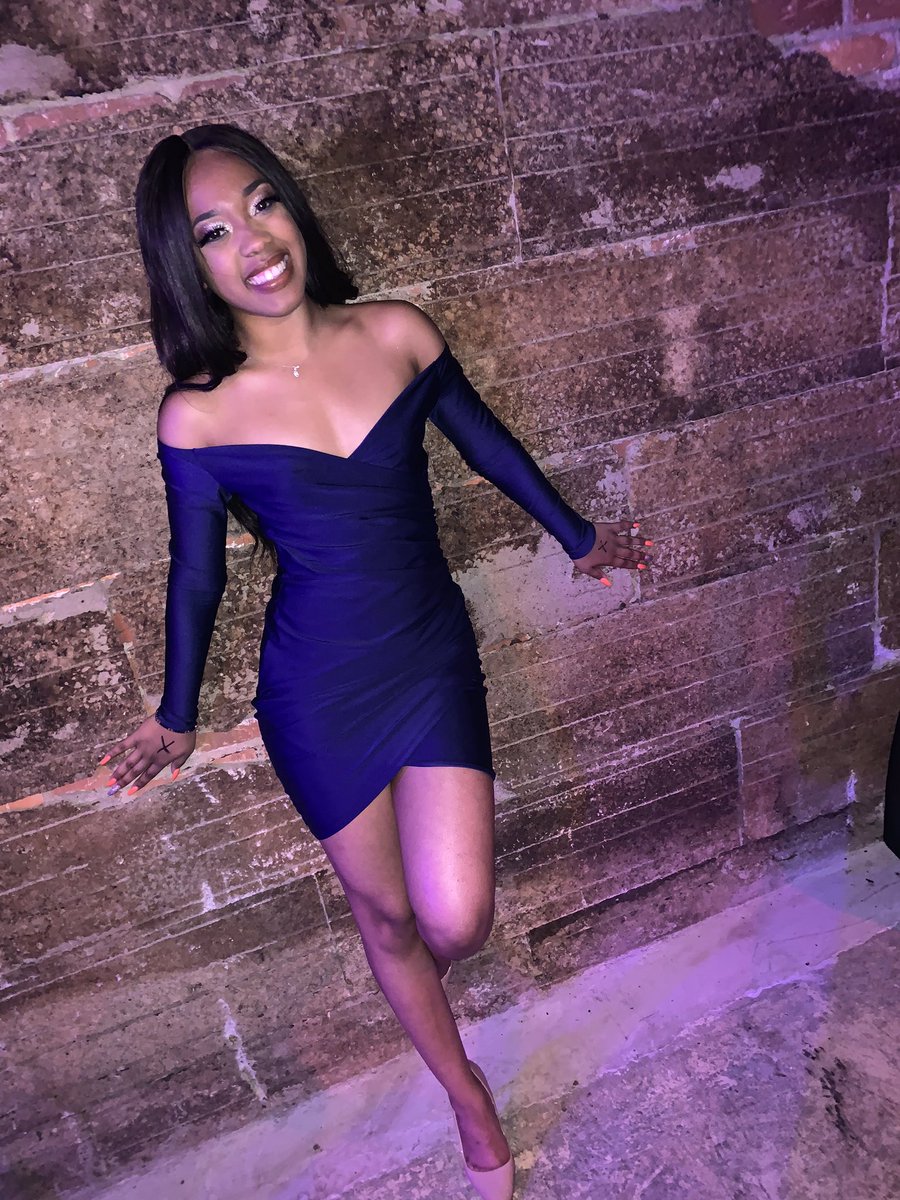 naniiboniii's tweet photo. I guess I’ll let twitter see the official view  #HIGHFASHION2020 #NCCU https://t.co/KdwZWPed7V