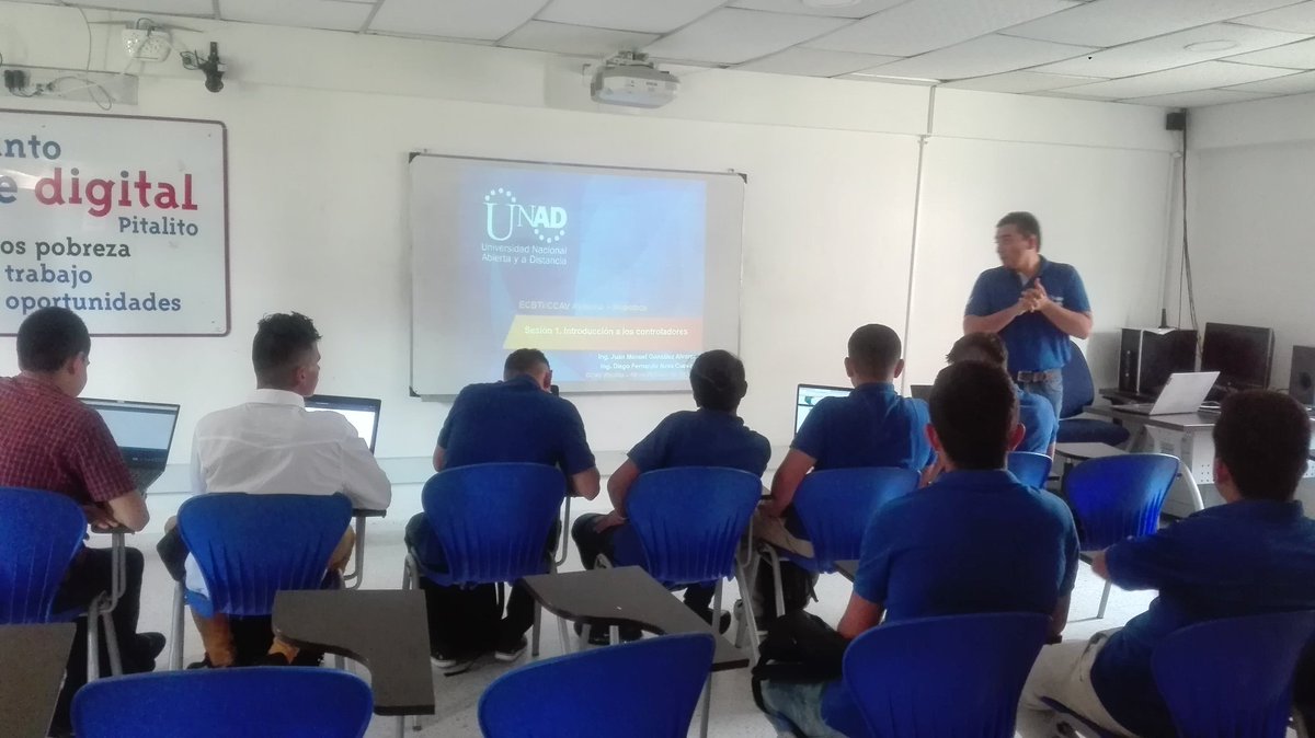 dinava02's tweet photo. Primer taller en programación Arduino desarrollo por docentes de ETR CCAV Pitalito
@SIoTec_UNAD @AMendezGonza @racabri https://t.co/kGWQQ7V5mA