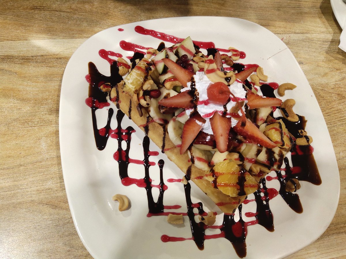 the_dream_saver's tweet image. The best thing in Bangalore!
#WaffleMagic
#AlexaEverywhere
#AshishEverywhere