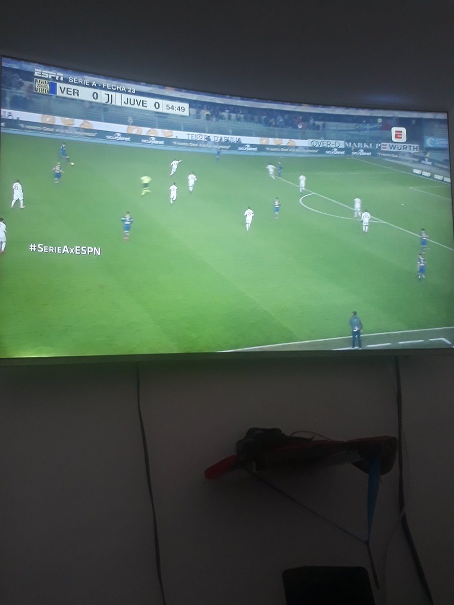 Kevinwact's tweet photo. #SerieAxESPN me gustaría que Cristiano Ronaldo volviera a Manchester united y Messi fuera al napoli como Maradona, saludos desde barranquilla 
@vitodepalma
 
@Jorge_BarriL https://t.co/AQgmw1SMUd