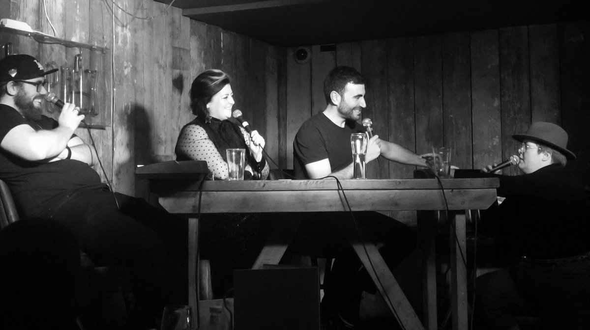 Comedypodcastde's tweet photo. Great day at #owlchella podcast festival
@AmusicalShow
With @brettgoldstein
#amusical https://t.co/JmVkcZhCIk