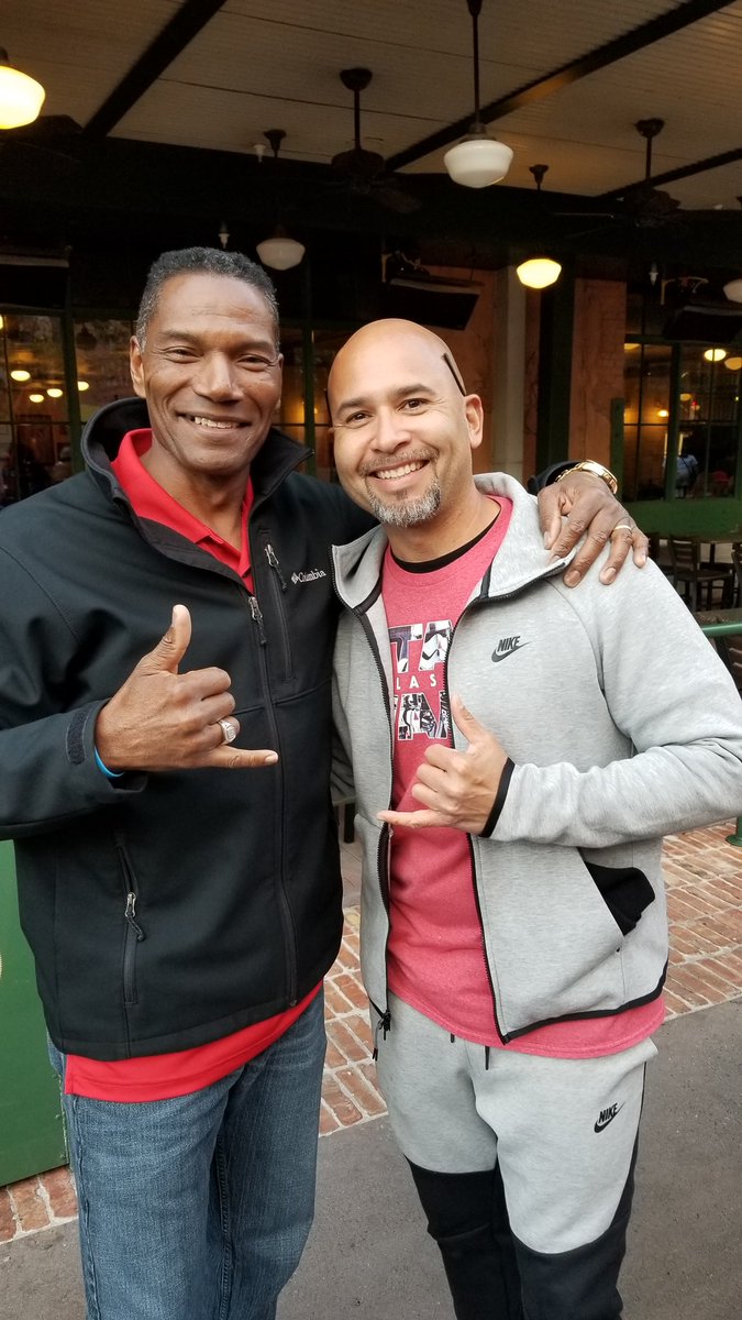 At Disney Orlando and who do I see.... My United brother Mr. Beltran! United is represented everywhere on the globe! Inited is not only safe but fun!!!