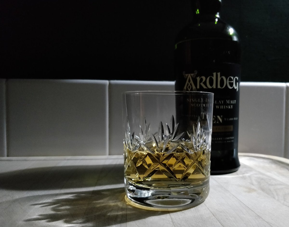 garryhunter's tweet photo. Little bit breezy outside, so I'm inside drinking whisky like a sensible person. This isn't just a #properdram, it's the one that beats everything else into submission. The @Ardbeg 10yr old, long-time friend and favourite 🥃 #lifeisgood #slàinte https://t.co/hsutRDK2SB