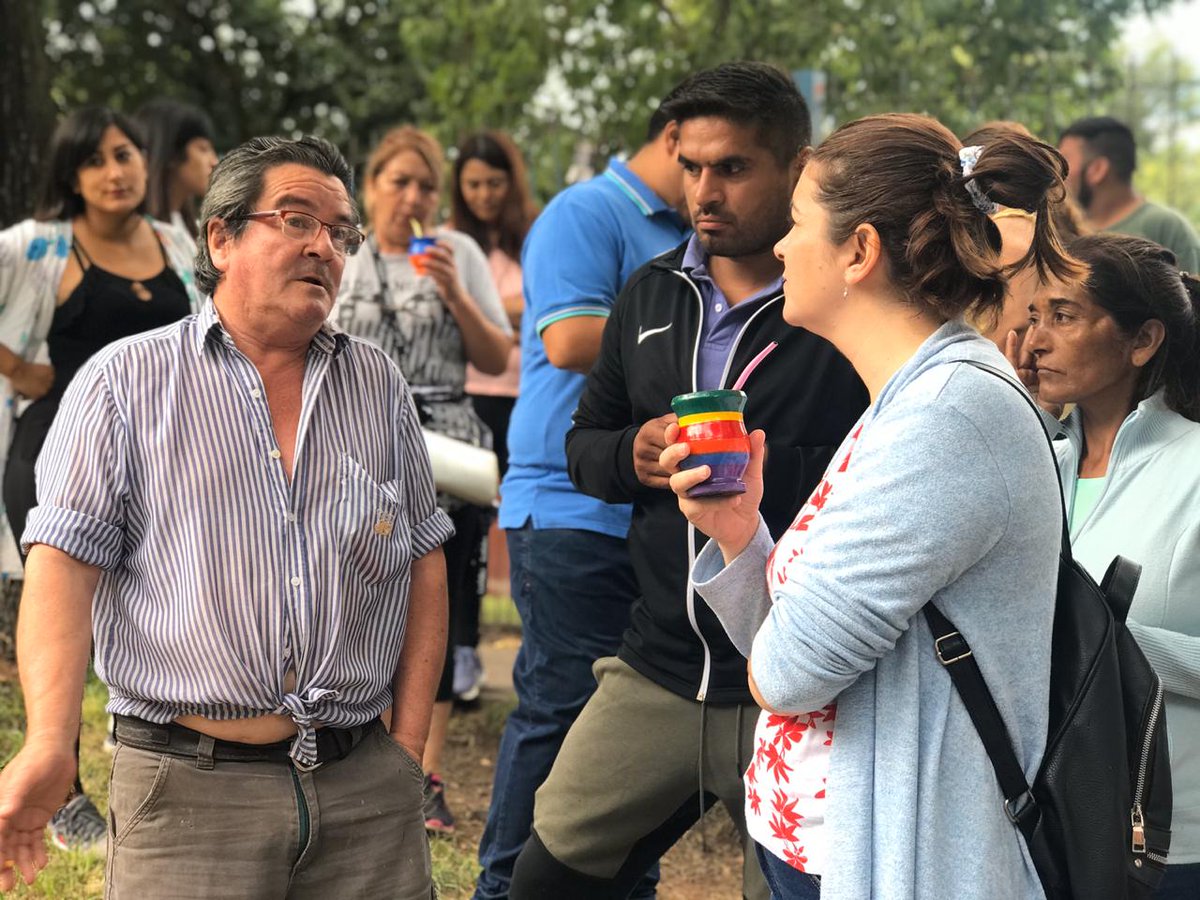 marielfmoreno1's tweet photo. Recorrimos el barrio de Catonas en donde se realizó una jornada de limpieza.

Gracias a las vecinas y vecinos por tanto cariño 💙 https://t.co/FHTWC5taBr