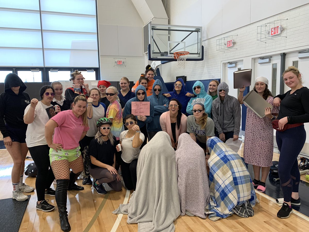 ClarionSoftball's tweet photo. Meme practice was today! The players came dressed up as their favorite Meme... they never disappoint! 

4 days until Game Day! 

#birdgang #CUSB https://t.co/M7Gn3zFJjh