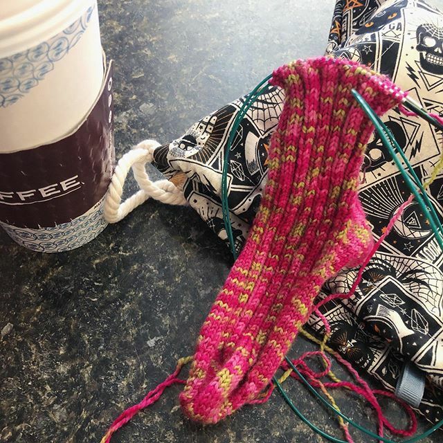 AprilKlich's tweet photo. Weekends means coffee shop #knitting! Bribing myself with coffee and a cookie to get to the cuff increases for this sock. ⠀
⠀
#placesyoucanknit #fiberuarychallenge #fiberuarychallenge2020 #handknitsocks #knitallthethings #igknitters #knittersofinstag… https://t.co/6zoCJOdsoW https://t.co/Lh5d7Cs3hp