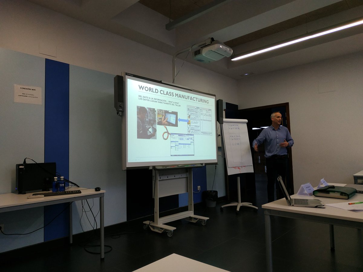 Clase magistral de <a href="/MarioGarcia130/">Mario Garcia Herrero</a>, para conseguir una fábrica 4.0.
Un ejemplo a seguir. 🦸🦸🏾‍♂️🏭📈 <a href="/FomTalent/">FomTalent</a>  <a href="/FomAlumni/">FomAlumni</a>  <a href="/eden_valladolid/">Escuela de Negocios</a>  #i40vall