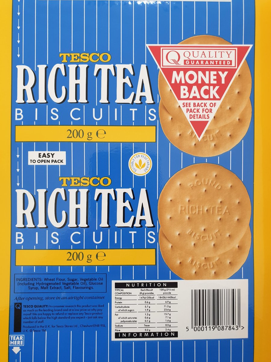 Discoveryflex's tweet photo. Retro pack of @Tesco Rich Tea packaging from 1994. Printed by us in sunny Dundee. In the days before process colours. The biscuit illustration was printed using yellow, light brown and dark brown inks...#packaging #flexiblepackaging #gravure #Dundee #printing https://t.co/rhsCPYS9RS