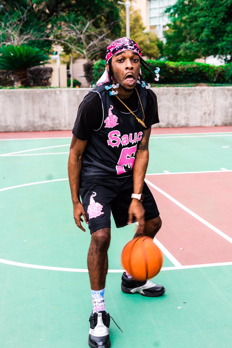 voochie_p's tweet photo. Album Mode💘💧⛹🏾♂️ #And1DripTape let the countdown begin 🏀🙃😬🤩 https://t.co/L38SFEwqRI