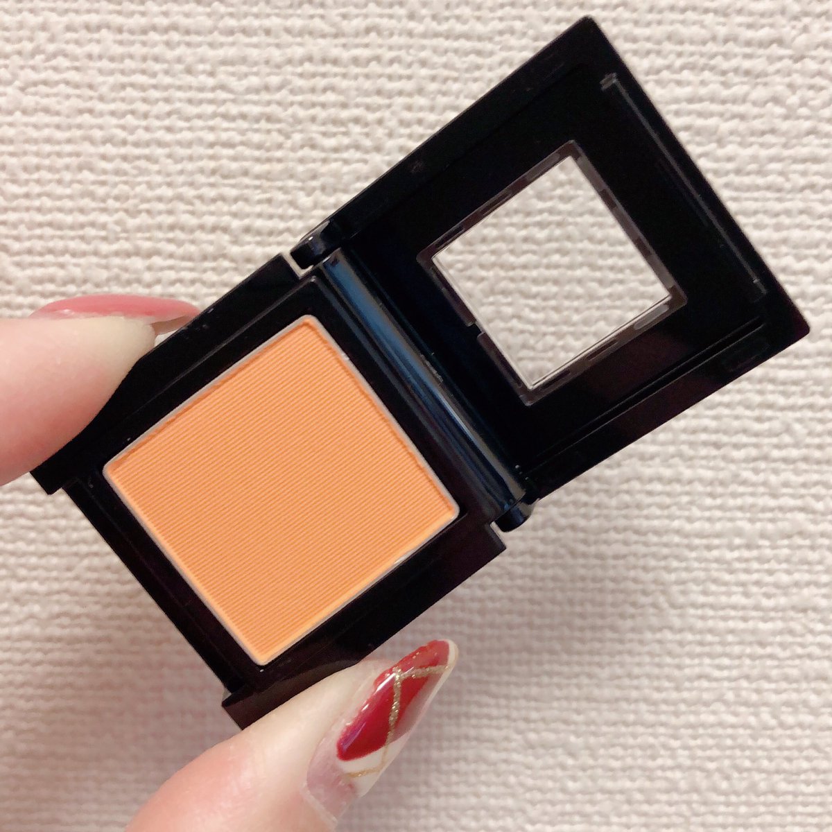 涼花 イエベ秋 春色って言えばピンクかな でも オレンジもいいよね パステルカラーやくすみカラー大好き ヴィセ ヴィセアヴァン ヴィセアイシャドウ ヴィセシングルアイカラー036 ヴィセシングルアイカラー009