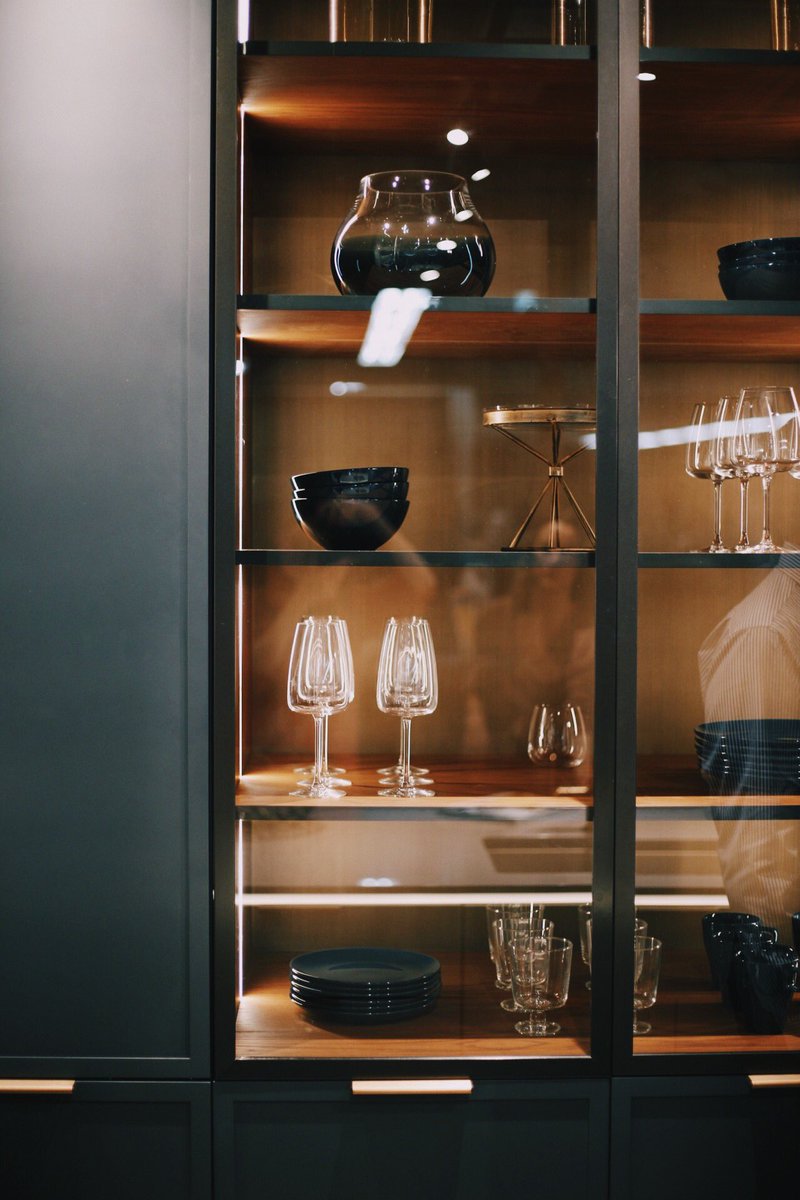 expohabitation's tweet photo. Aujourd’hui et demain, @gogleman animera un atelier culinaire au kiosque Macucina! Des recettes saines, simples et gourmandes ET plein de trucs pratiques pour prendre plaisir à cuisiner santé vous attendent de 13h30 à 16h30! 🤩 https://t.co/2Xl7WHPj3e