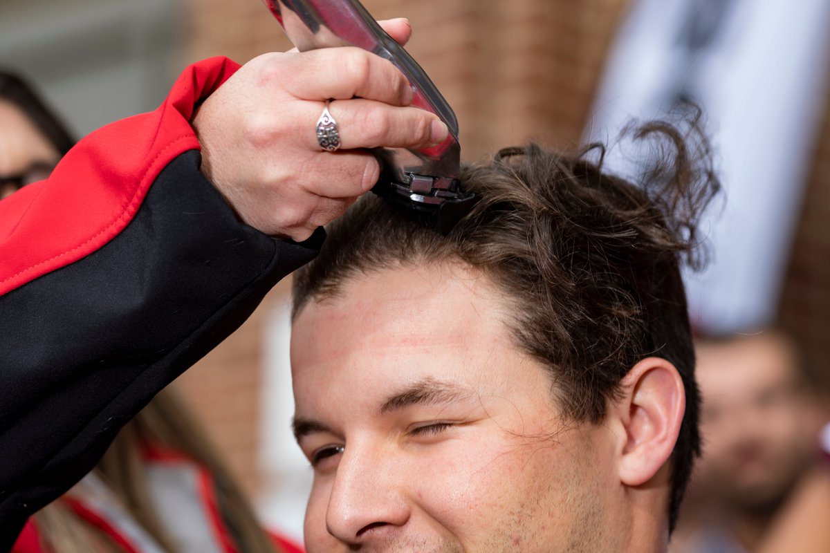 doing it for those who don't have the choice ❤️

#FamilyF1rst | #GigEm