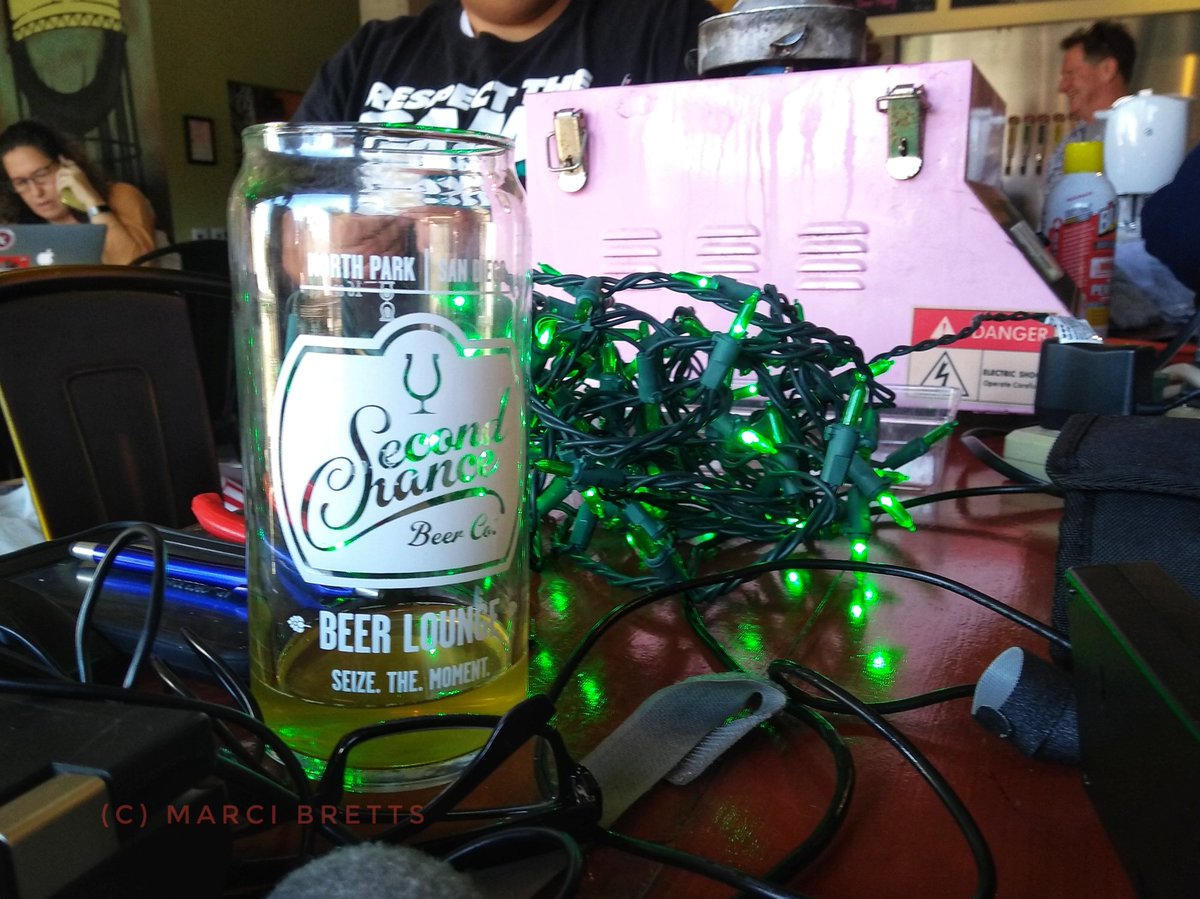 SDmakersguild's tweet photo. San Diego FixIt clinic has gone green at @2ndChanceBeerCo in North Park this afternoon.   Bring your broken electronics or items in need of repair to get help or fix it yourself with our tools!   
4045 30th Street
San Diego, California 92104
#fixit #diy #makers #makermovement https://t.co/rSdljTturf