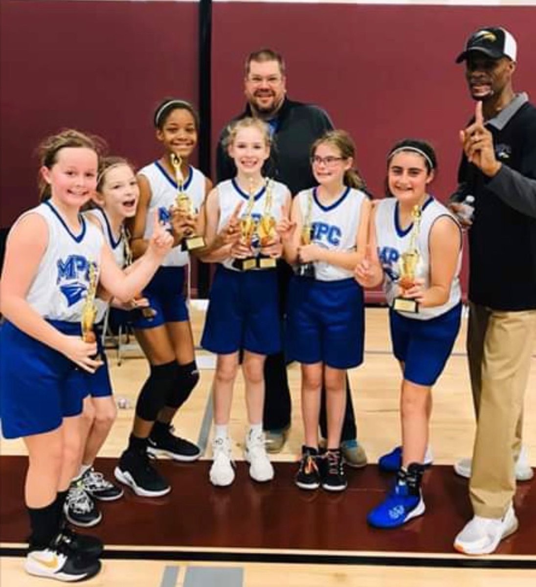 MPCAthletics's tweet photo. The Junior Eagles #MPCBasketball Team Dunn and Varner brought home the 4th/5th grade Division Girls’ Acworth League Basketball Championship!  Congratulations  to E. Devaux, L. Dunn, L. Dyer, E. Henderson, W. Shoch, A. Varner, and P. tamborra for a great season! #MPCWAY https://t.co/GCq9j03uyF