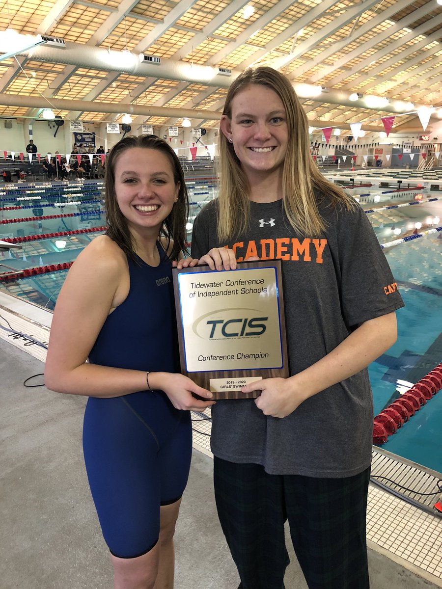 AthleticsNA's tweet photo. #BeABulldog #TCISChamps https://t.co/yJvPt1RQK4