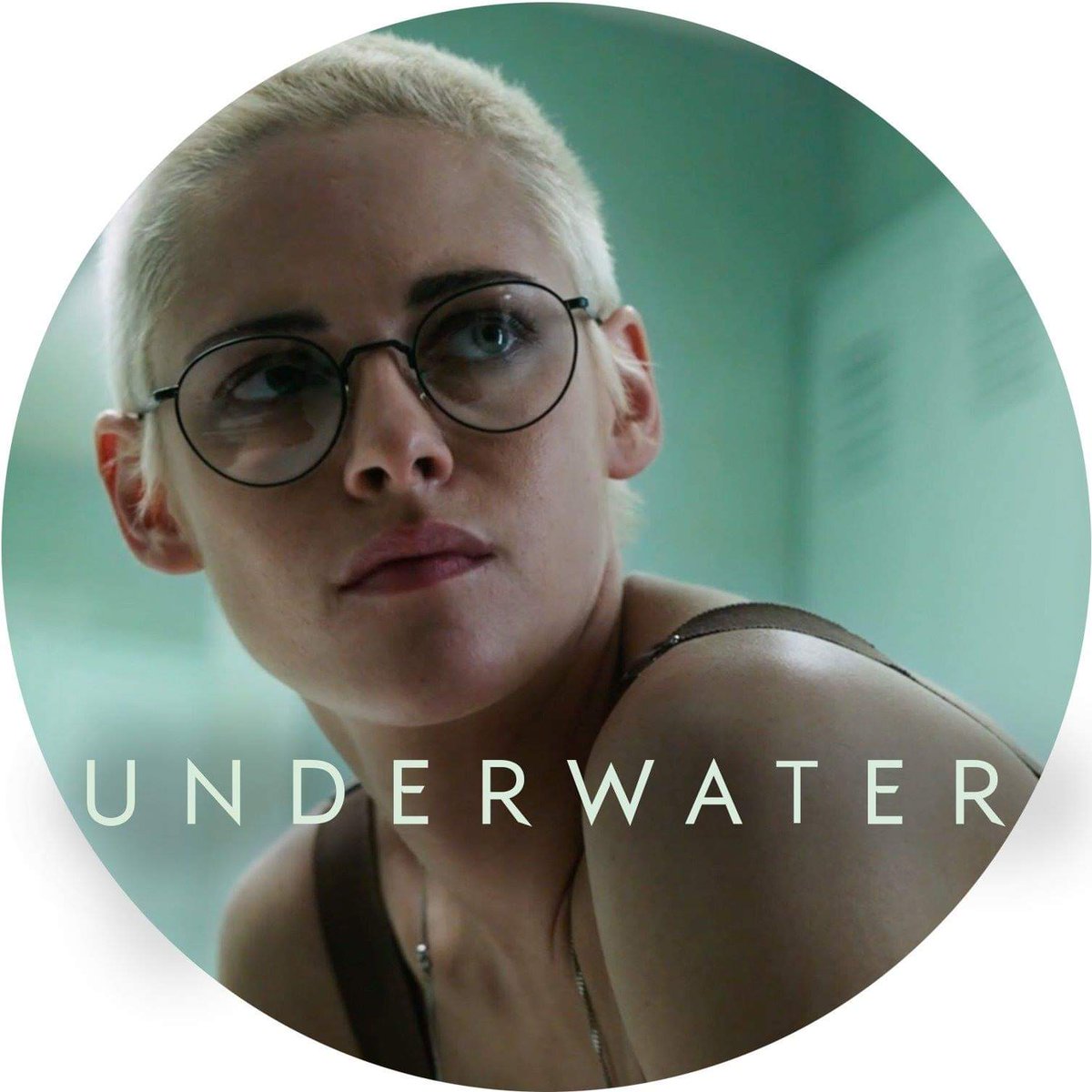 19. UnderwaterDirector - William Eubank4 Stars