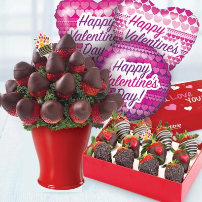 CatchJadeIfUCan's tweet photo. Due to the #LCAwards, I couldn’t attend my the #ValentineBitersBall being hosted by @DebonaireDamon and his wife, @SadieStarryEyes. I made sure to have a delivery show up for them as a thank you for the invite. https://t.co/N1uYYskT5H