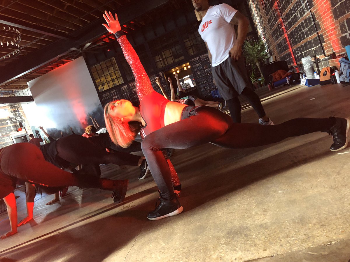 1stlady_AshleyM's tweet photo. In today’s news-
@WRC_Shannon and I joined @GymjonezGlobal this morning at FitDC.
Look for more events coming up! Incredible opportunities for fitness by our trainers #FitDC #SweatDC https://t.co/9Qv5LtV4lH