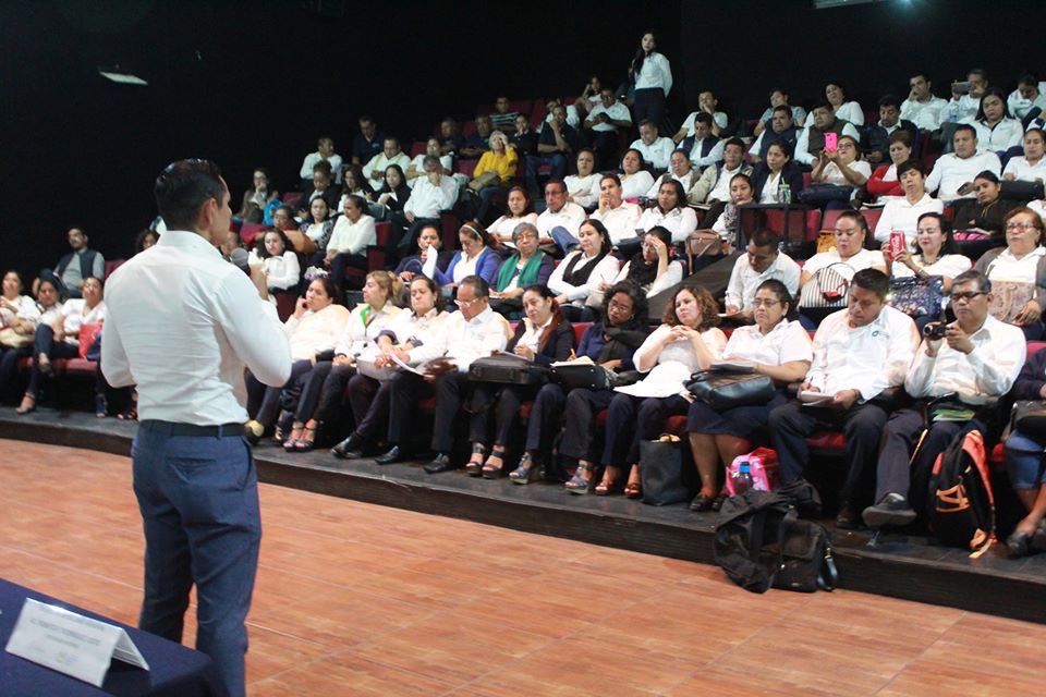 _FerminAlvarado's tweet photo. La 7a Jornada de Capacitacion y Actualización Docente Intersemestral, que realizamos en el @Cobach_Gro está dirigida a Orientadores Educativos y Tutores del Programa #Construy-T para una #EducacionIntegral gracias al Gob @HectorAstudillo CapacitarParaMejorar #SoyCobachGro https://t.co/EBpdwv8nDF