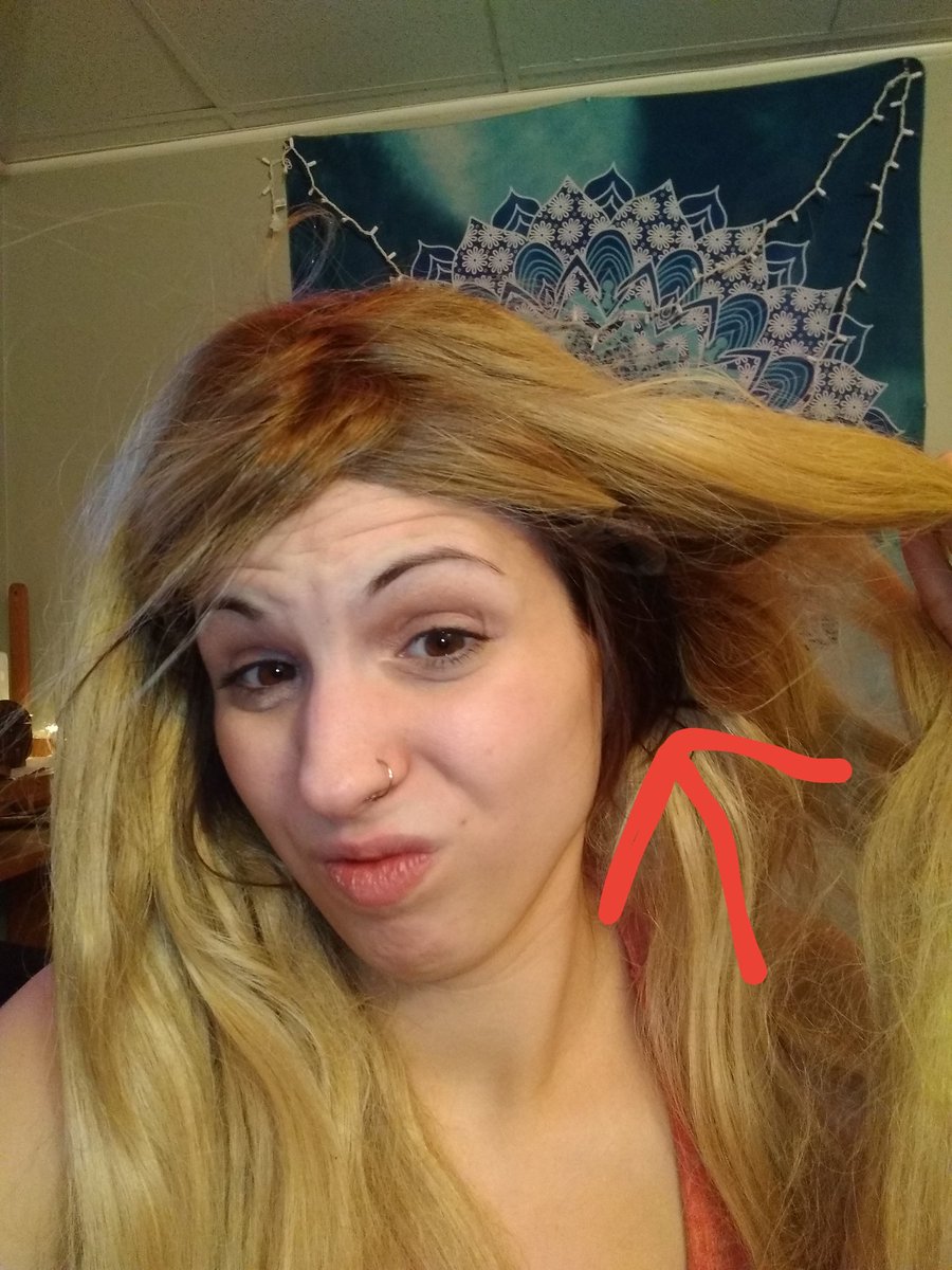amarahcroft's tweet photo. Lace front wig wearers:
1: how do you keep your real hair from showing
2: my wig cap always falls off and/or gives me EXTREME headaches wtf do I do
3: is there something better than ghost bond? It makes SUCH a mess 😭 #wigproblems #lacefrontwigs #frustrated https://t.co/JCROw3MHYk
