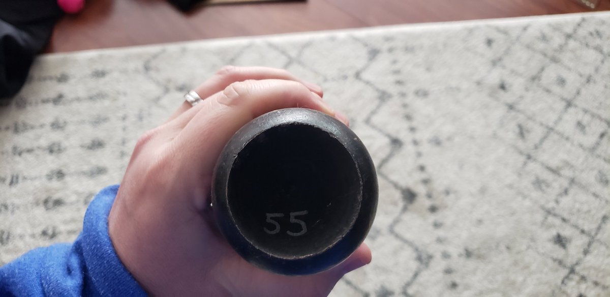 goldlinecards's tweet photo. Anyone interested in a Mat Latos game used bat? Bought for $300 years ago. Lookin for $100 obo now. Really just need some money at the moment. #reds #matlatos #pitcher #thehobby #goldlinesale #raisethegoldline #topps @HobbyConnector https://t.co/oiVdJQlEJT
