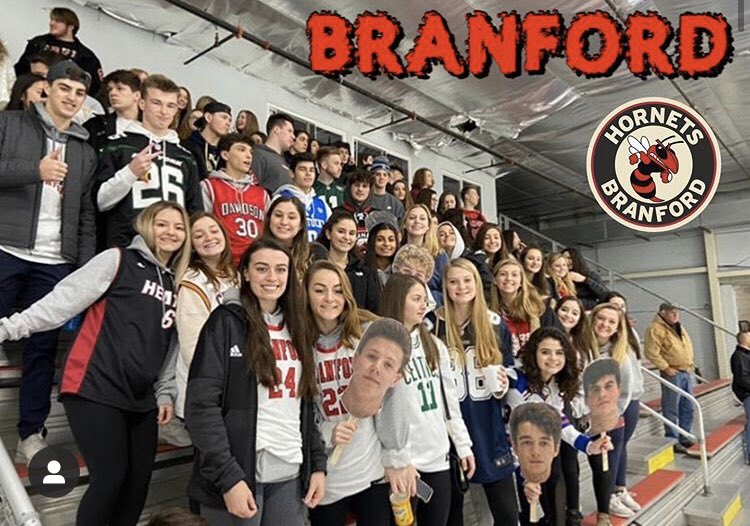 BHSFanSection1's tweet photo. Red Sea was wavy 🌊 ❗️❗️❗️❗️ https://t.co/6uqVzgIw1h