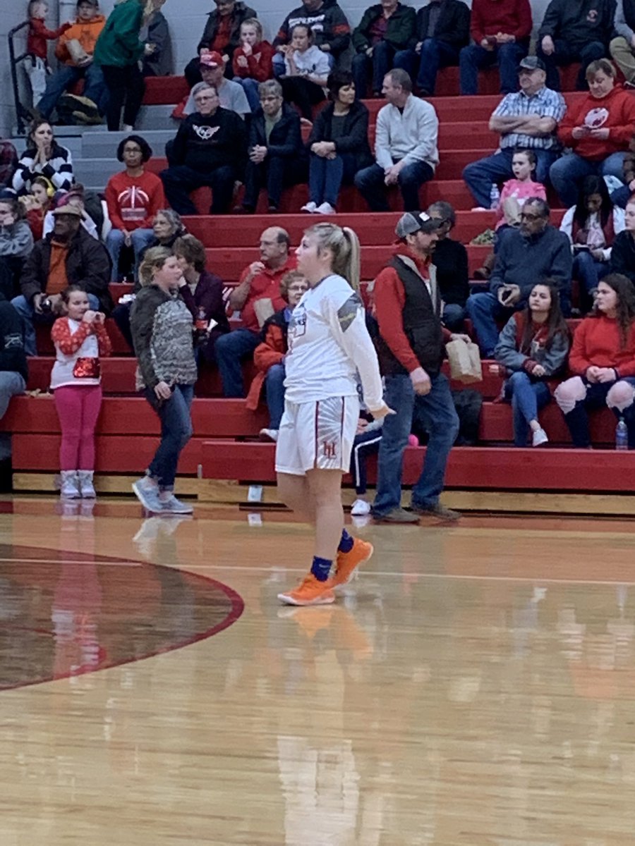 Jamesparker718's tweet photo. Turn the heat up! The Chieftains are gonna rock senior night #rollingtostate @MaKaylaElmore11 @olivia_zender20 @HKreais @SearlesMorgan https://t.co/1eoppnTf1g