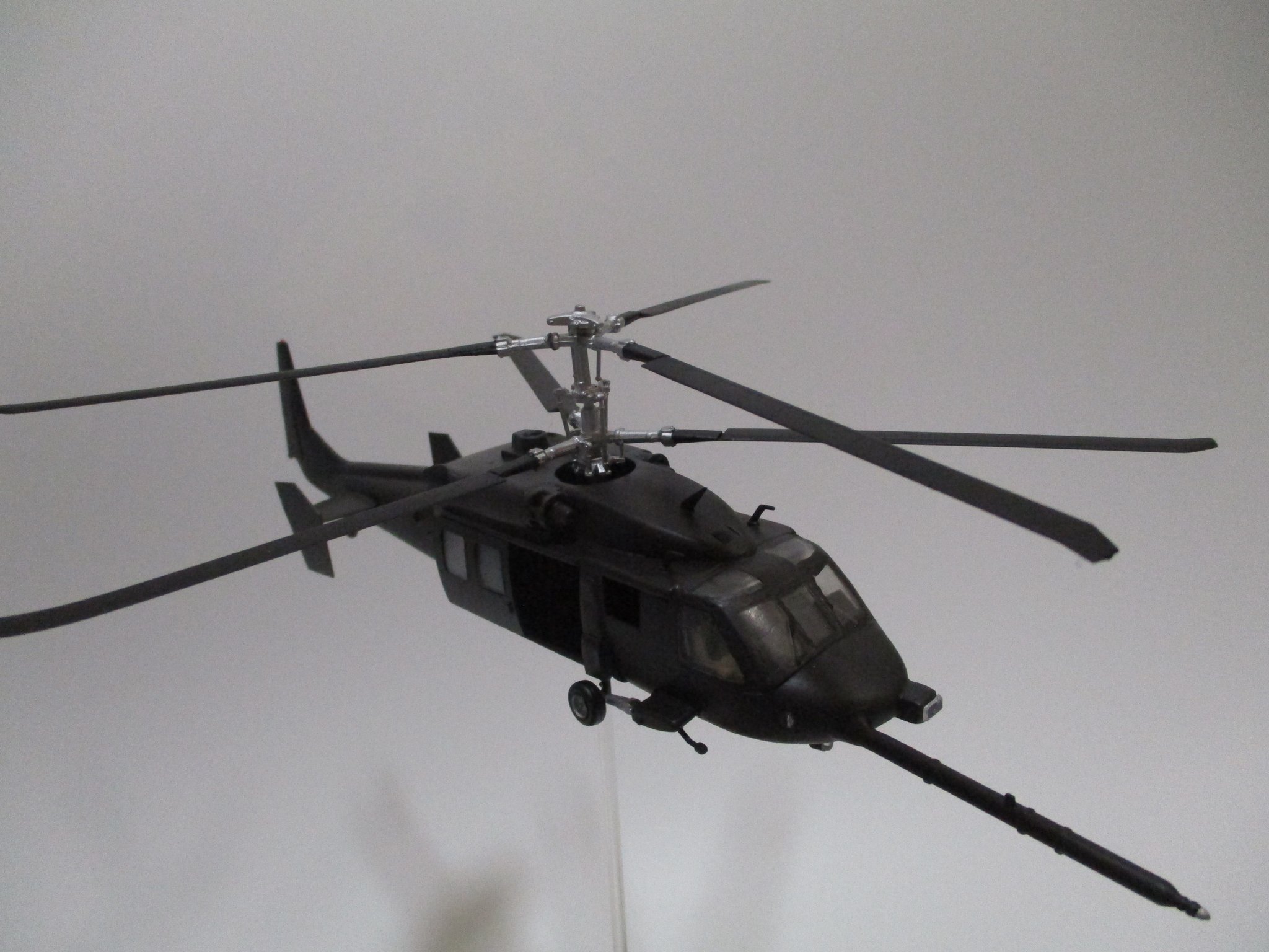 MH-60G ペイブホーク UH-60L ブラックホーク 救難ヘリコプター 米軍 UH-60 (航空機) - Wikipedia