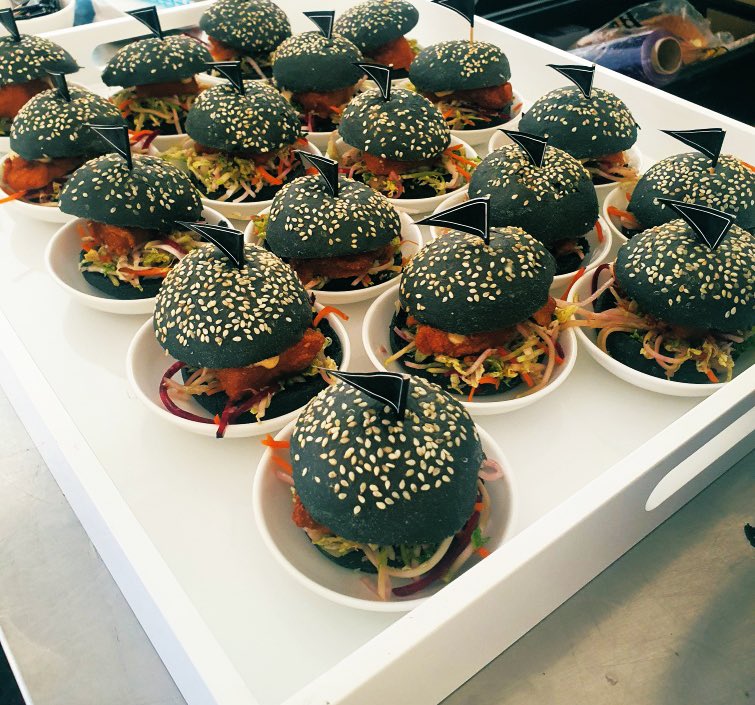 dandmcatering's tweet photo. Beach Club guests today at the #VicOpen will enjoy a fantastic selection of food and refreshing beverages as they take in all of the action of the final day 🏌️‍♂️ https://t.co/vuwDJtkR1O