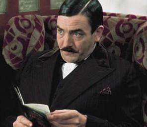 映画 007 ノー タイム トゥ ダイ 公式 昨年の2月7日 007 スカイフォール 12年 で不屈の番人キンケイドを演じたアルバート フィニーが 残念ながらこの世を去りました 彼にまつわる思い出を 下につづろう T Co Ajnm1v3t8l Twitter