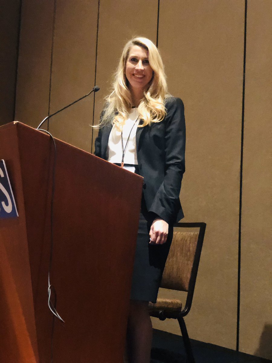 TTamikaW's tweet photo. Had the privilege to listen to my colleague and friend, Marissa Clapp talk about Knowing your cost in Robotic Surgery. Itโs was great to learn about the ways APPโs can make an impact in decreasing cost associated with robotic surgery. @NAmerRoboUrol #knowyourcost #pasdothat https://t.co/RTYThhtjny