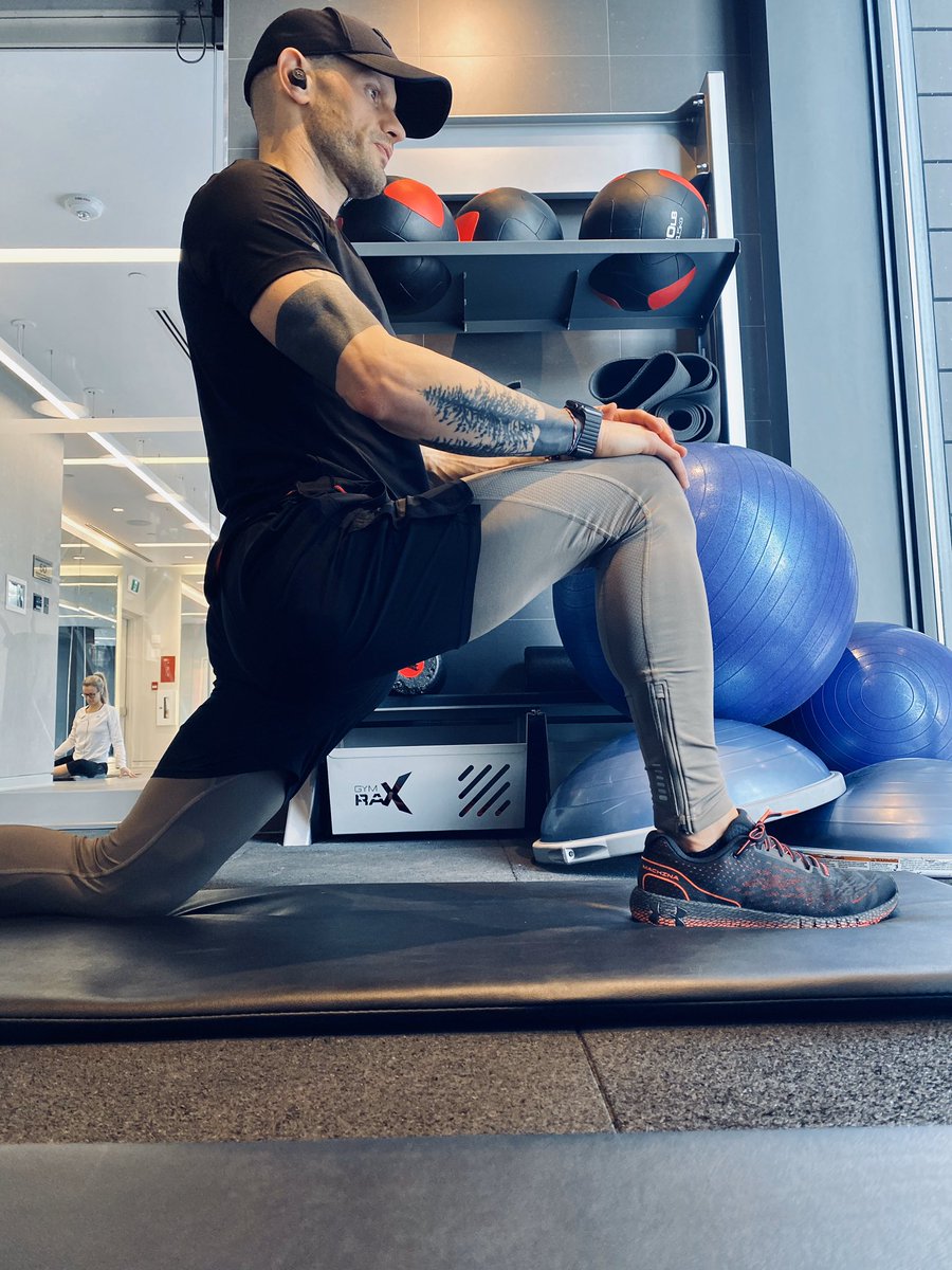 RubenRapetti's tweet photo. Saturday treadmill run in my @underarmour Machina and Rush gear. Getting ready for run season! Love the coaching tips from @uamapmyrun connected to my shoes via Bluetooth! #UaRush #UAHOVR
@UnderArmourCA @uarunning https://t.co/cefwCDC6l7
