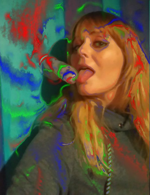 Just playing around with toys and photo effects😊  #freeporn #bored https://t.co/BpuwwLBd47 https://t<a href="/tag/bored"class="tags"><span>#bored</span></a><a href="/tag/freeporn"class="tags"><span>#freeporn</span></a>