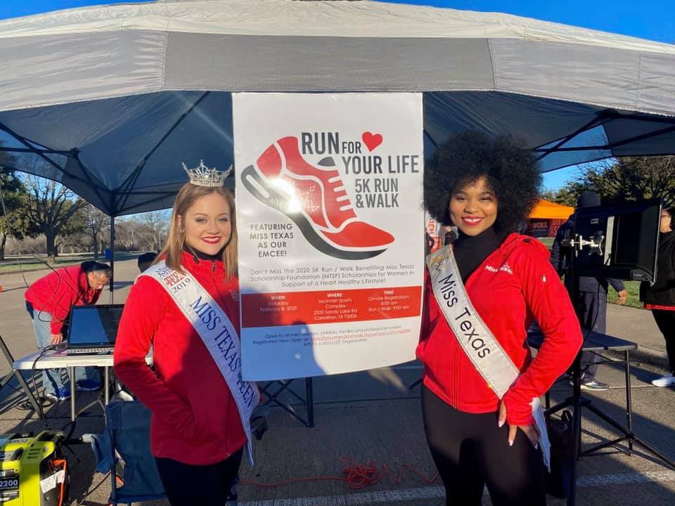 MAOTeenTX's tweet photo. Run for Your Life 5K❤️
#missamericatx #MAOTeenTx￼
📷April Graves https://t.co/5KUxBOdQW4