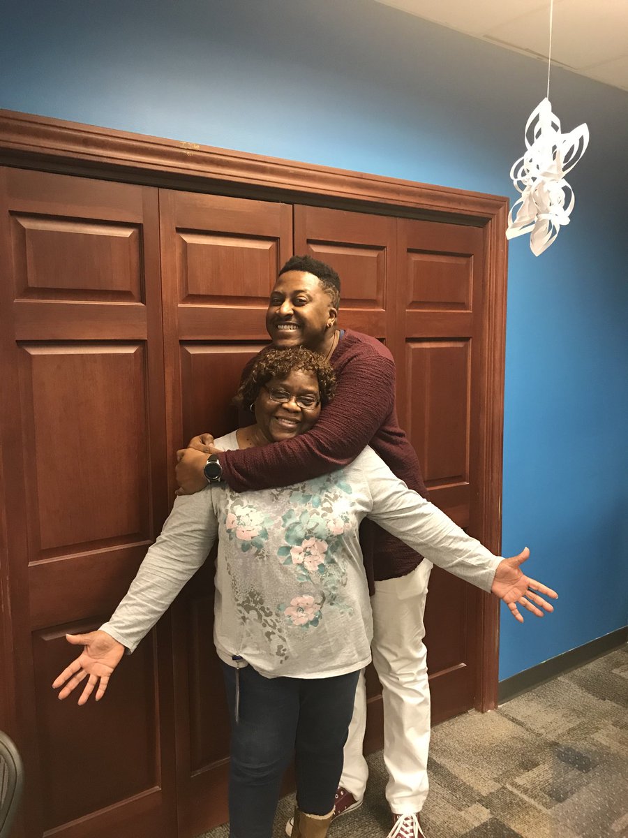 Robert Williams (@roamingidiot) on Twitter photo Darlene making money moves with 5 Boardman Bucks. #FieldsFam <a href="/ruthtadlock/">Ruth Tadlock</a> <a href="/boardman_fun/">BackOffice Culture & Diversity</a> <a href="/JoshHixenbaugh/">Joshua Hixenbaugh</a> <a href="/ShellyBradley15/">Shelly Bradley</a> Darlene making money moves with 5 Boardman Bucks. #FieldsFam <a href="/ruthtadlock/">Ruth Tadlock</a> <a href="/boardman_fun/">BackOffice Culture & Diversity</a> <a href="/JoshHixenbaugh/">Joshua Hixenbaugh</a> <a href="/ShellyBradley15/">Shelly Bradley</a>