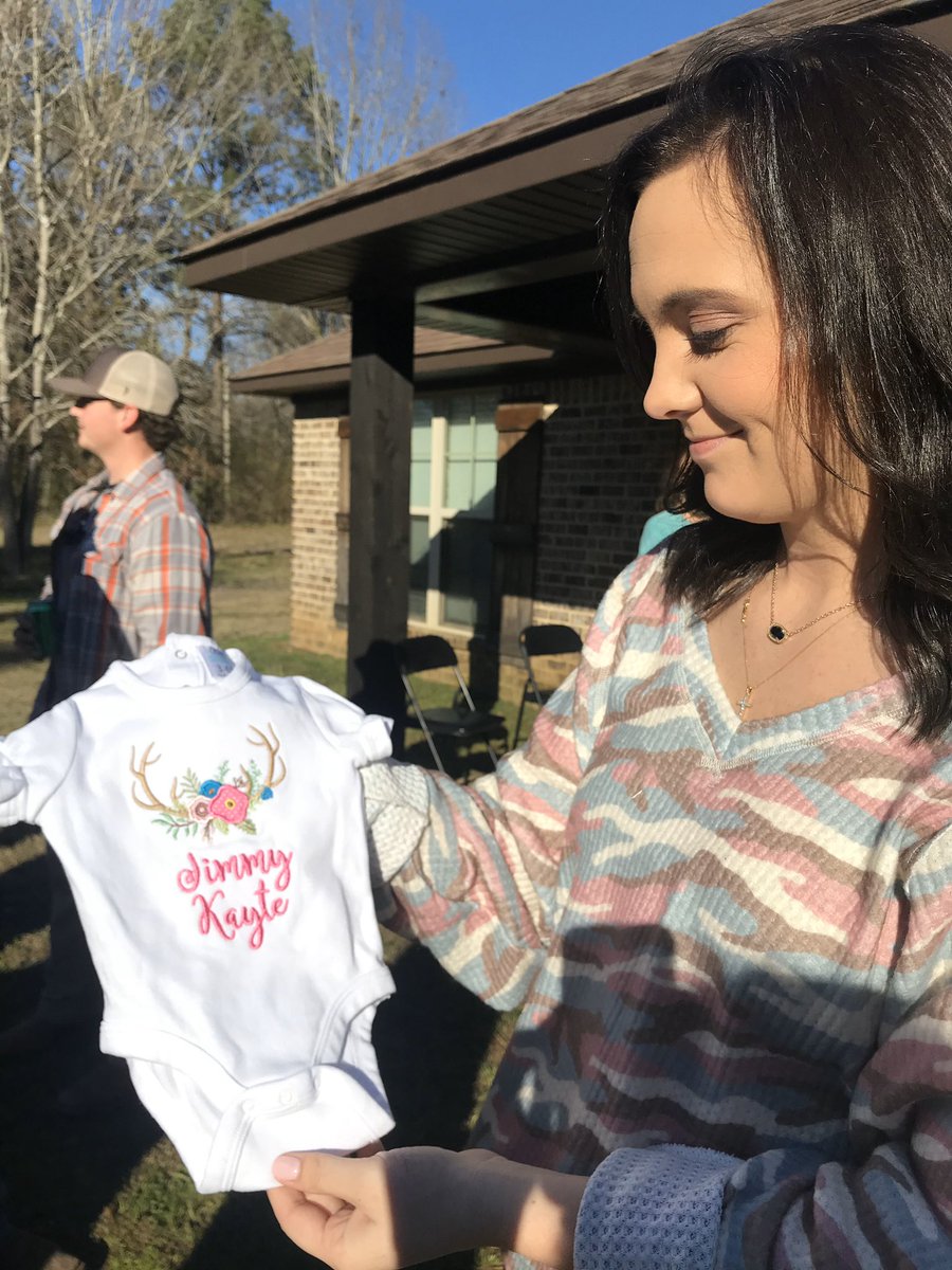annakayte7's tweet photo. IT’S A GIRL 💗💗 Jimmy Kayte, we cant wait to meet you!!! https://t.co/WsMJlWZYem