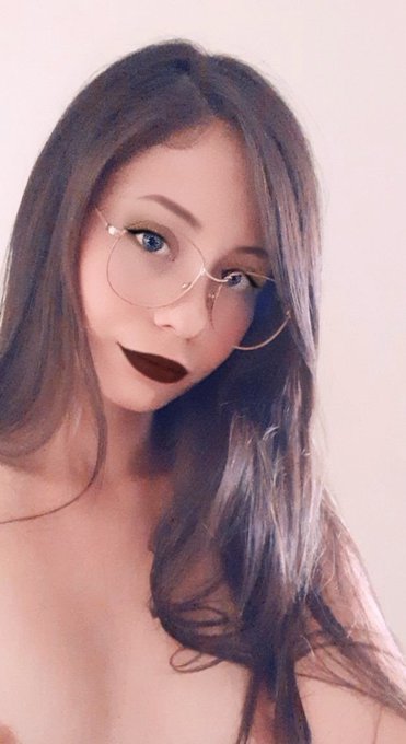 Que les parece este tipo de maquillaje y ojos azules 🤭🤭  Jeje 😝 tiene que ver con mi proximo video 😍😍<a href="/tag/nuevafotodeperfil"class="tags"><span>#nuevafotodeperfil</span></a>