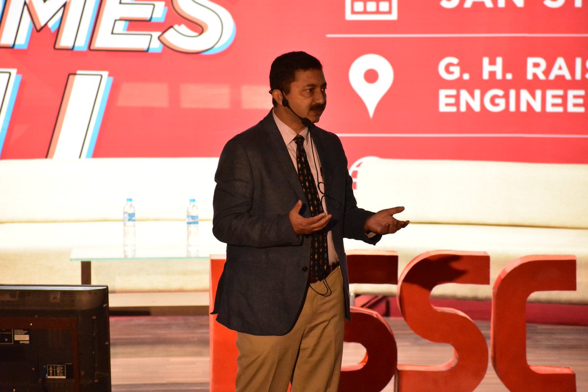 IEEE_NSSC's tweet photo. #Day2
"Strategy Making" by Mr Arnab Das, researcher, maritime strategist and an entrepreneur. 

Thankyou so much for sharing your knowledge and helping us to explore more categories in Marine Research and development.

#IEEE #NSSC20 https://t.co/vDf7naqk7H