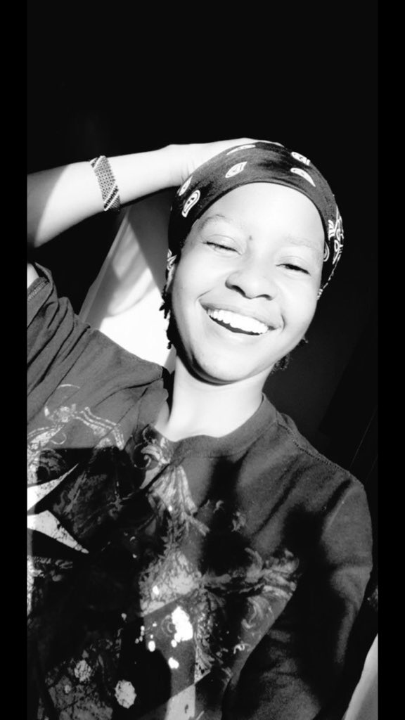 tulialfreda's tweet image. Happy birthday to you beautiful 💋♥️💕 may age with grace boo #codewriter 😅♥️ @Gratefuldor