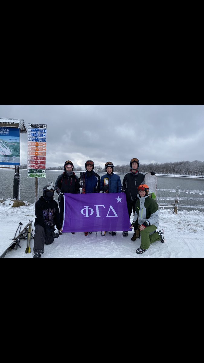 Brothers spent the weekend away at Seven Springs Ski Resort to take on the snowy mountains. Glad to see such a good brotherhood bond even off campus!