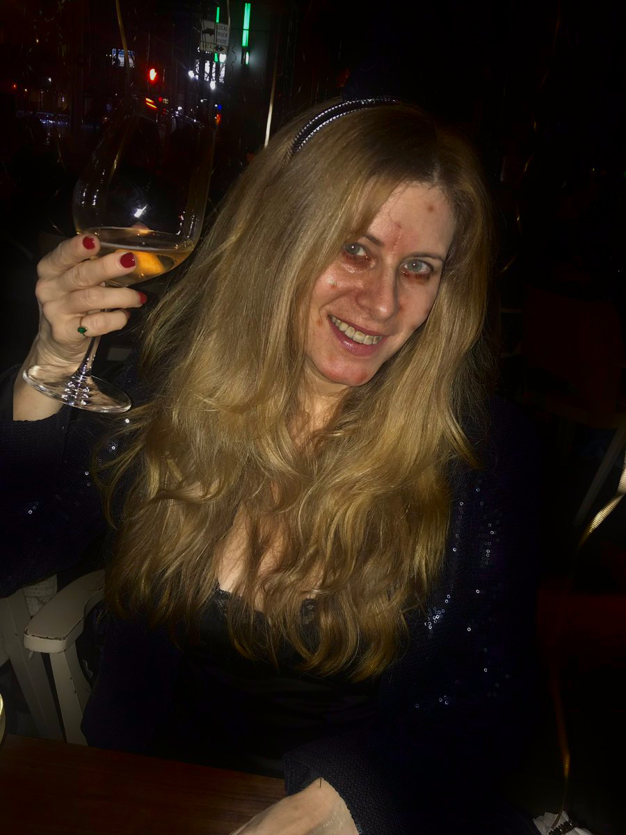 CarpeDonktum's tweet image. Ok Stefanie... whatever you say cave troll.