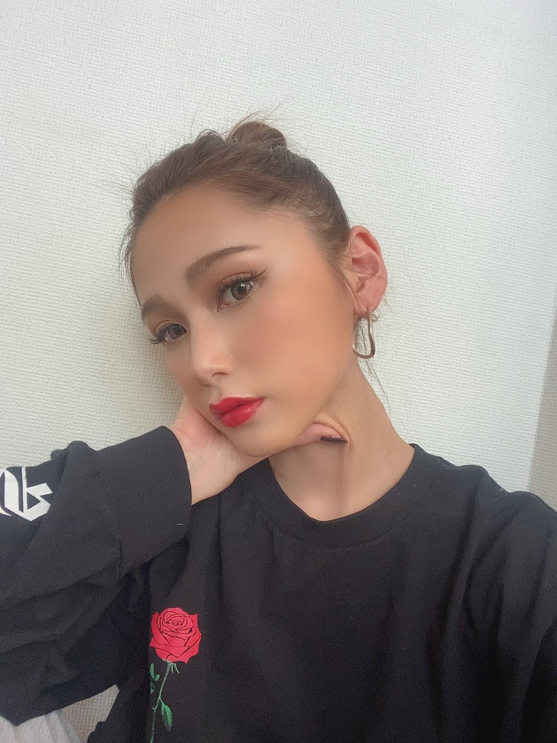槙 美空 昨日はoff 今日は夜から撮影だ オールバック オールバックお団子 オールバックアレンジ お団子 槙 美空 昨日はoff 今日は夜から撮影だ オールバック オールバックお団子 オールバックアレンジ お団子