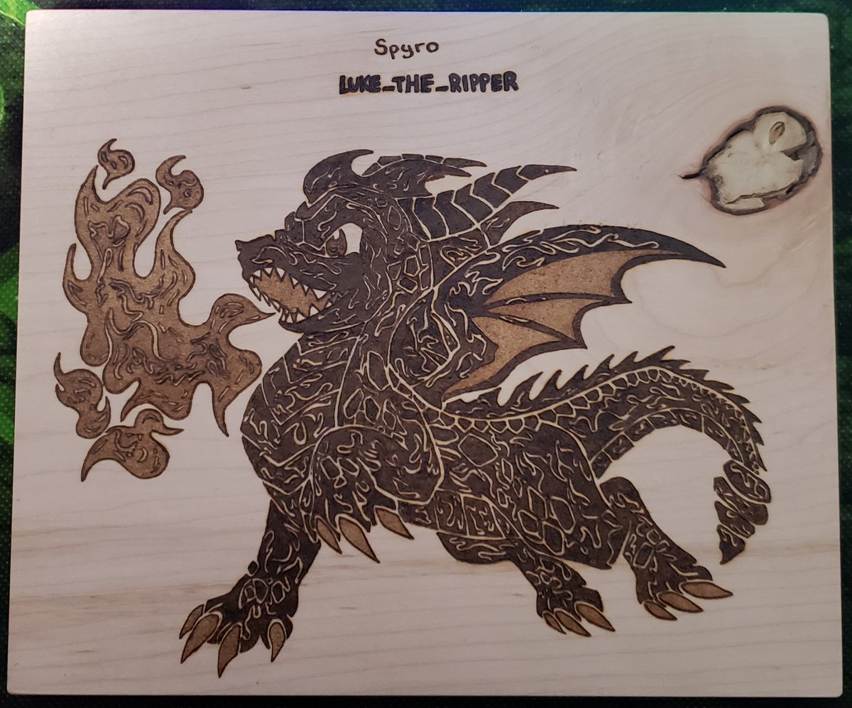 PrairiePyro's tweet photo. #woodburning #spyro #dragon #spyrothedragon
Info: https://t.co/p9tIU3lt4X
#PrairiePyroDesigns #Stepher17 #pyrography #PyrographyArt https://t.co/1CCu1kM9Ou