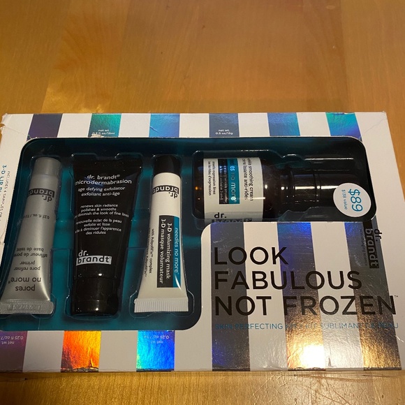 So good I had to share! Check out all the items I'm loving on @Poshmarkapp #poshmark #fashion #style<a href="/tag/fashion"class="tags"><span>#fashion</span></a><a href="/tag/shopmycloset"class="tags"><span>#shopmycloset</span></a><a href="/tag/style"class="tags"><span>#style</span></a><a href="/tag/reebok"class="tags"><span>#reebok</span></a><a href="/tag/ninewest"class="tags"><span>#ninewest</span></a>