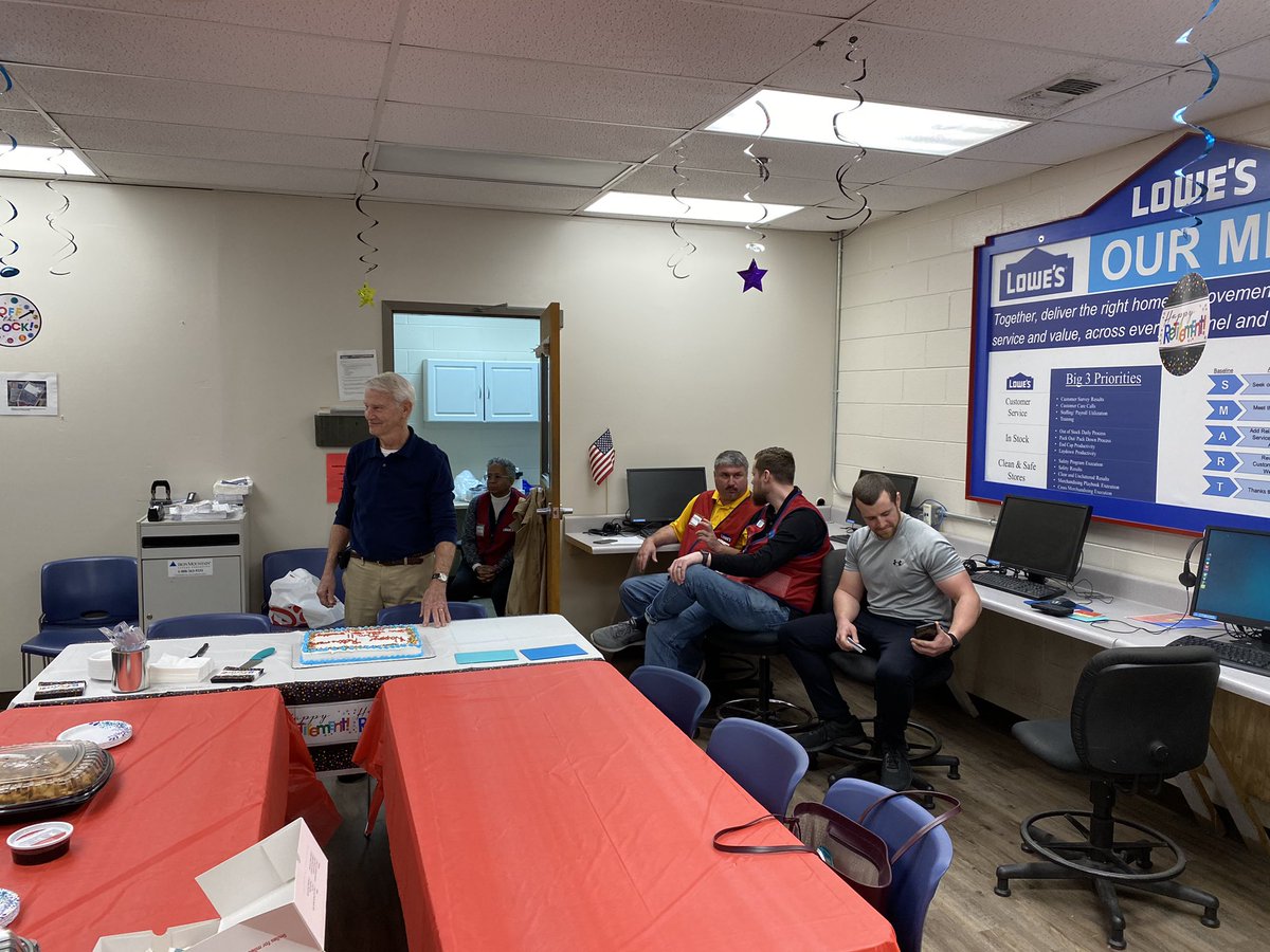 Lowe’s 113 tweet media