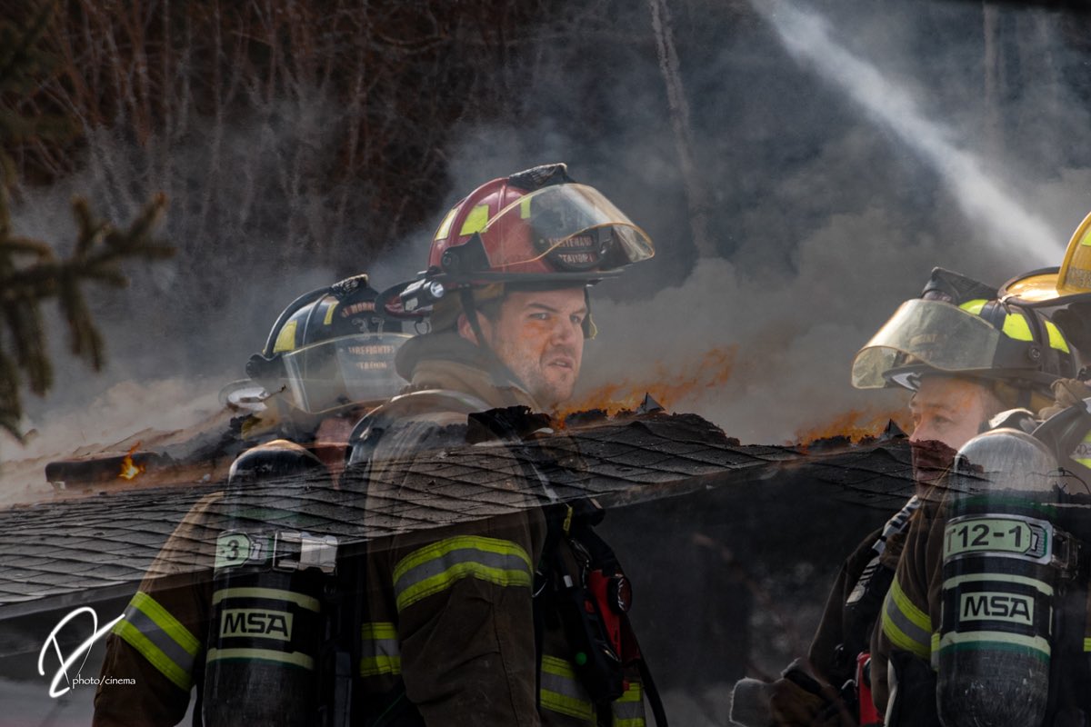 Donaldad's tweet image. Montrose Twp. Structure - Mt. Morris Twp 2nd Alarm.  DJKPhoto.net